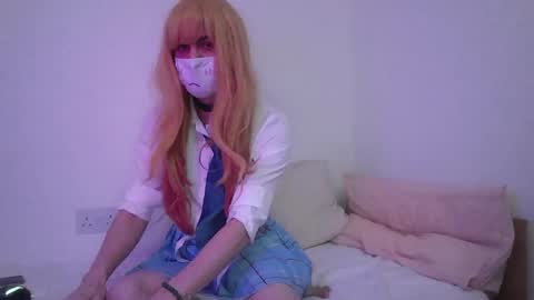 0tter  chan online show from February 8, 6:12 pm