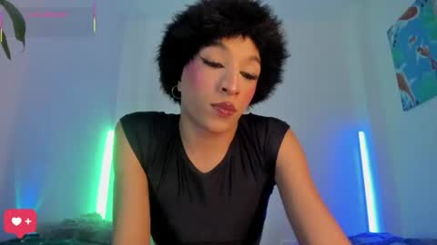 Horny Party Trans SNOW  online show from July 21, 3:42 am