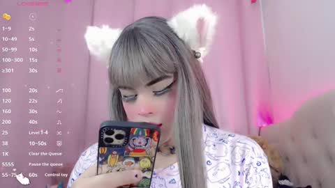 _natsuki online show from February 2, 8:41 pm