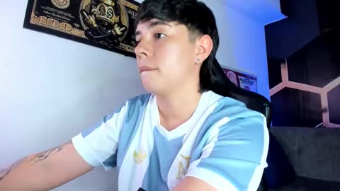 Snapshot of abbysmiitth_ chatting on October 20, 7:17 pm Abby Smith online show from October 20, 7:17 pm
