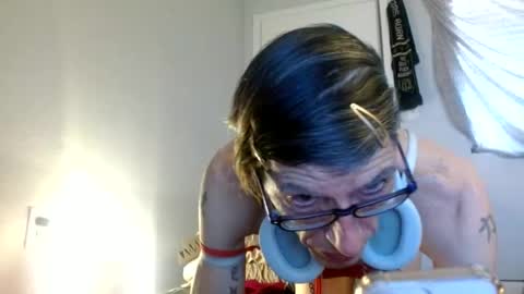 TaylorSexbot online show from July 20, 4:20 pm