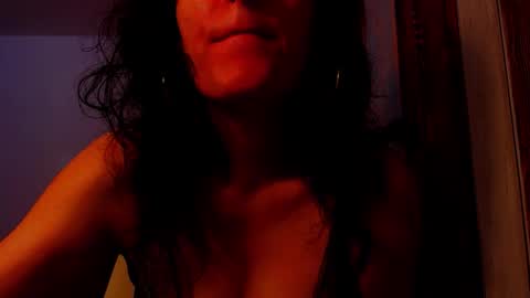 amy        online show from September 25, 9:27 am