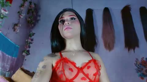 Jess online show from November 23, 2:08 pm