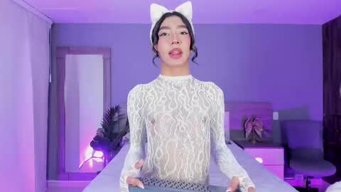 alaiaguerra online show from November 10, 9:05 pm