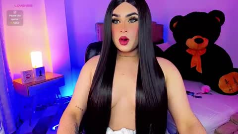 Snapshot of alexia_mattel chatting on January 17, 2:29 am alexia mattel online show from January 17, 2:29 am