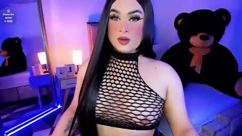 Snapshot of alexia_mattel chatting on February 7, 9:58 pm alexia mattel online show from February 7, 9:58 pm