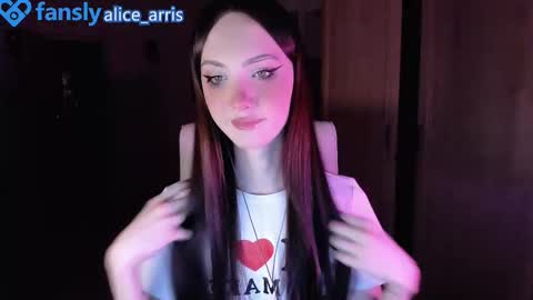 Snapshot of alice__aris chatting on October 30, 5:45 pm Alice Aris online show from October 30, 5:45 pm