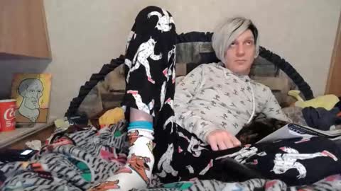 Alisha online show from November 28, 1:51 am