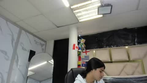 allison_69ts online show from July 25, 6:39 pm
