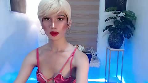Snapshot of althea_fox chatting on October 12, 4:20 pm althea online show from October 12, 4:20 pm