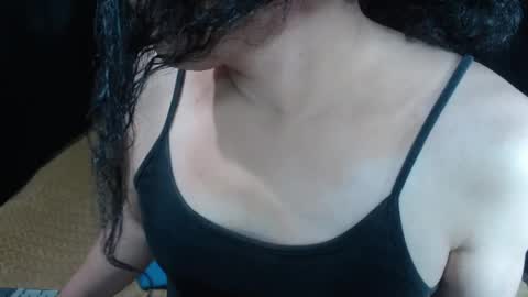 Amanda cerat online show from October 29, 7:50 am