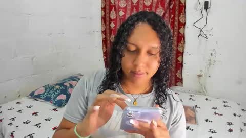 LUISA online show from December 23, 3:33 am