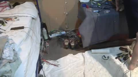 Snapshot of analwhore666 chatting on January 25, 8:10 am kinkylilanalslut online show from January 25, 8:10 am