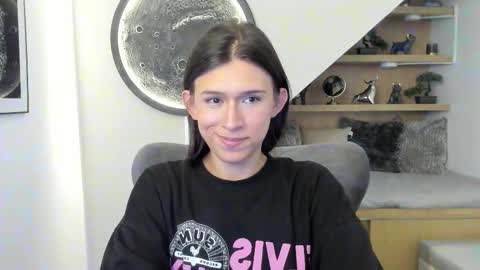 Andre Castaneda online show from February 10, 7:21 pm