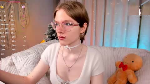 Ange online show from December 21, 11:38 am