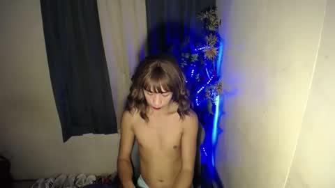 angela_kenxx online show from October 3, 9:09 am