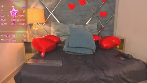 Ash Monroee  online show from February 14, 5:31 pm