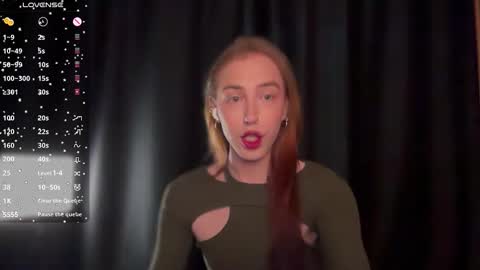 avril_pearly_ online show from February 27, 10:43 am