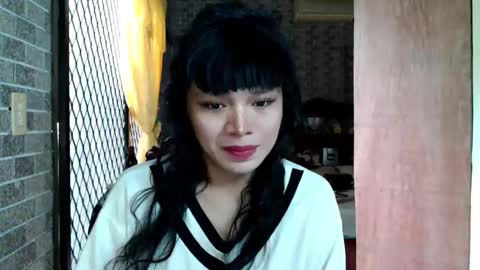 aymkyline online show from December 15, 5:47 am