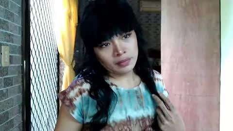 aymkyline online show from December 23, 1:43 am