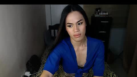 Snapshot of baby_fu chatting on October 16, 6:40 pm Nathalia online show from October 16, 6:40 pm