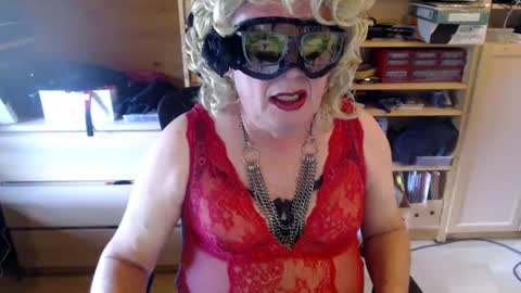 barbietranny online show from August 7, 11:50 am