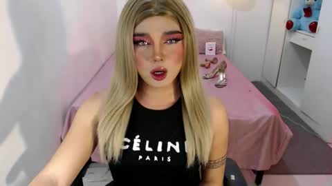 bestgirljulia online show from September 30, 8:42 pm