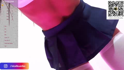 Snapshot of beuty_goddes777 chatting on December 4, 5:05 pm Nicolle Aviles online show from December 4, 5:05 pm