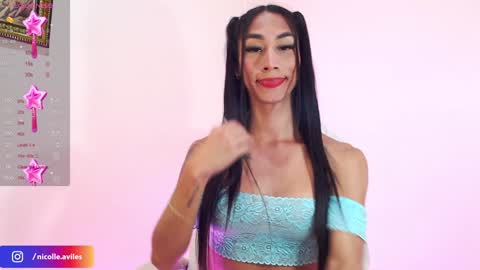 Snapshot of beuty_goddes777 chatting on January 3, 3:49 am Nicolle Aviles online show from January 3, 3:49 am