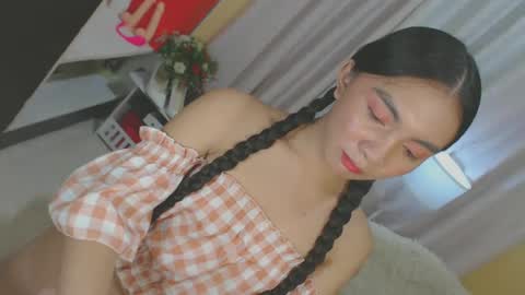 Snapshot of bigcock_yeng chatting on December 10, 11:00 pm Yeng online show from December 10, 11:00 pm