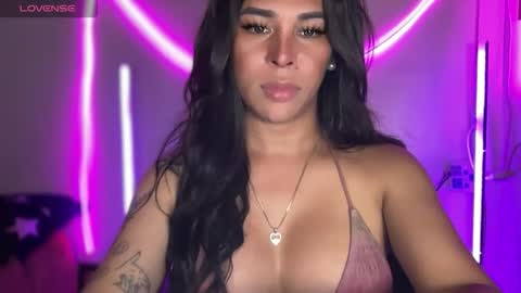 queen amanda online show from May 25, 8:22 am
