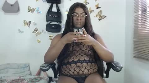 cristina online show from October 26, 8:27 pm