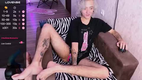 blooming_soul online show from November 18, 10:59 am