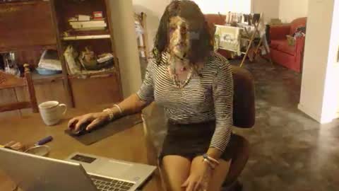 bridgetfouru online show from October 1, 4:24 am