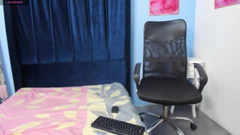 Brythani rosse online show from December 19, 11:54 pm