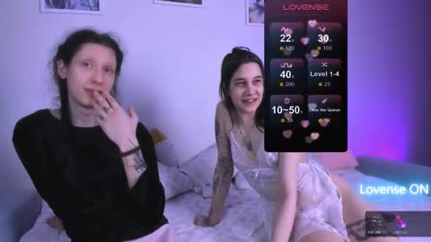 CaraDelfie online show from January 13, 11:57 pm