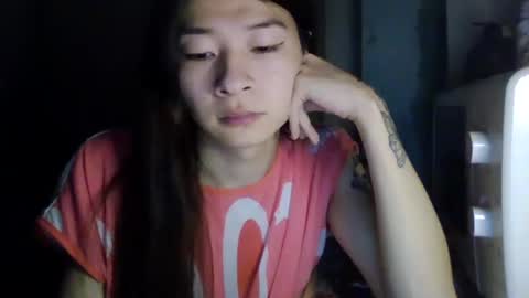 CarlyJoy online show from February 28, 5:15 pm