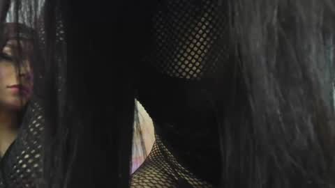 Snapshot of caroline_willsom chatting on February 14, 8:15 pm  Caroline Willsom  online show from February 14, 8:15 pm