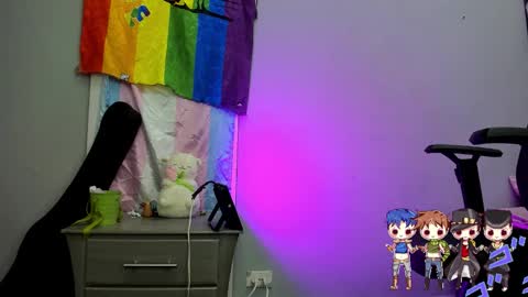 Charlie  online show from December 2, 4:04 am