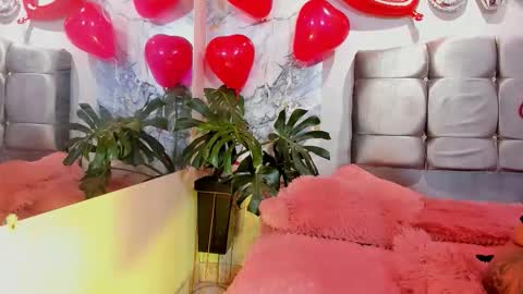 Valerie  nenitasexy online show from February 14, 2:24 pm