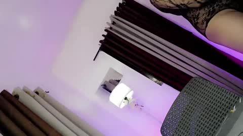 Hot Ayisha online show from January 12, 7:21 pm