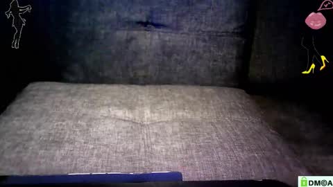 Linda Cross online show from October 23, 2:37 am