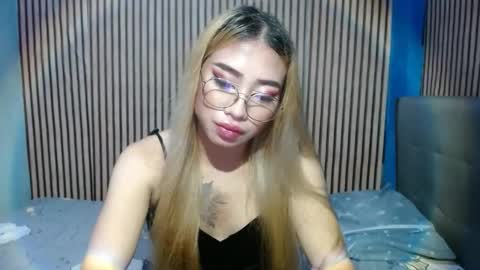 cummloverxx online show from March 5, 1:49 am