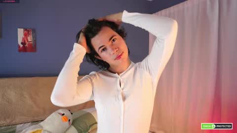 Snapshot of cute_erelis chatting on January 29, 10:48 am You Erelis  online show from January 29, 10:48 am