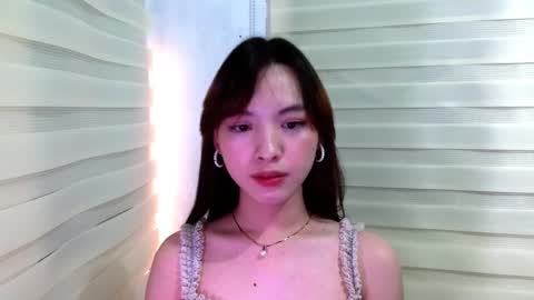 Cutie online show from December 19, 10:45 am