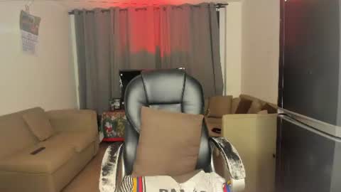 dani online show from June 27, 10:59 pm