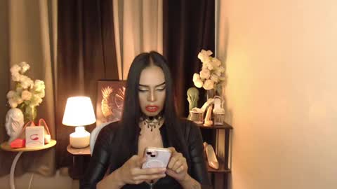 YOUR KINKY MISTRESS MADRIANA online show from January 25, 10:08 am