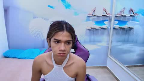 DEMI online show from February 26, 11:59 am