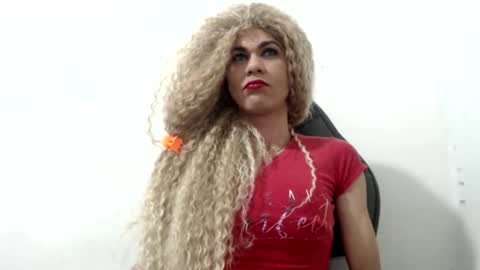 Snapshot of diabla_sexy22cm chatting on October 18, 8:40 am diabla_sexy22cm online show from October 18, 8:40 am