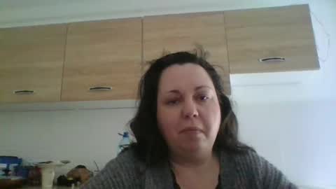 DianneCrunchy online show from February 10, 12:18 pm